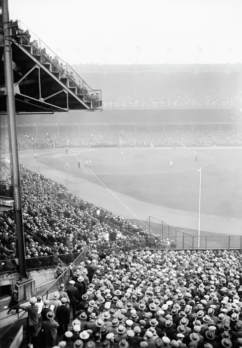 Framed Print : Crowd, Left Field At Yankee Stadium Framed Print : Crowd, Left Field At Yankee Stadium
