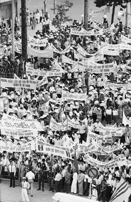 Framed Print : Crowd at Pro-Diem Rally in Saigon Framed Print : Crowd at Pro-Diem Rally in Saigon