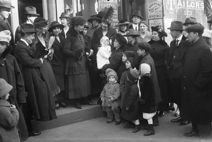 Framed Print : Crowd Surrounding Margaret Sanger and Ethel Byrne Framed Print : Crowd Surrounding Margaret Sanger and Ethel Byrne