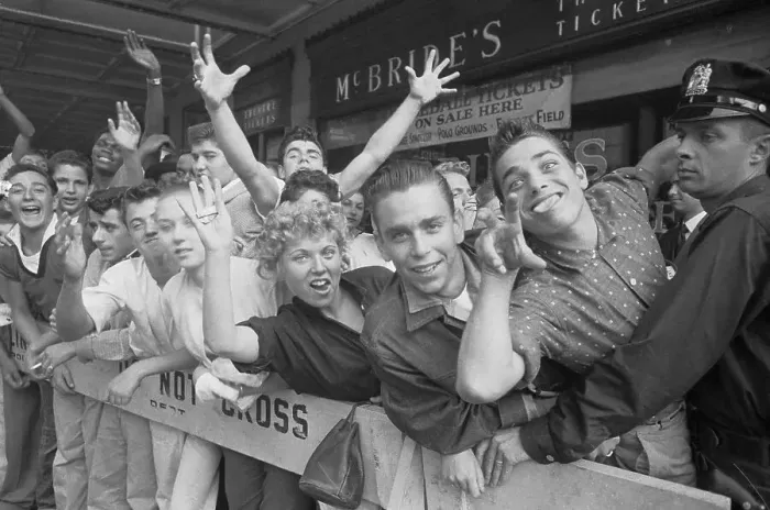 Framed Print : Crowd of Theater Goers Waving to Camera Framed Print : Crowd of Theater Goers Waving to Camera