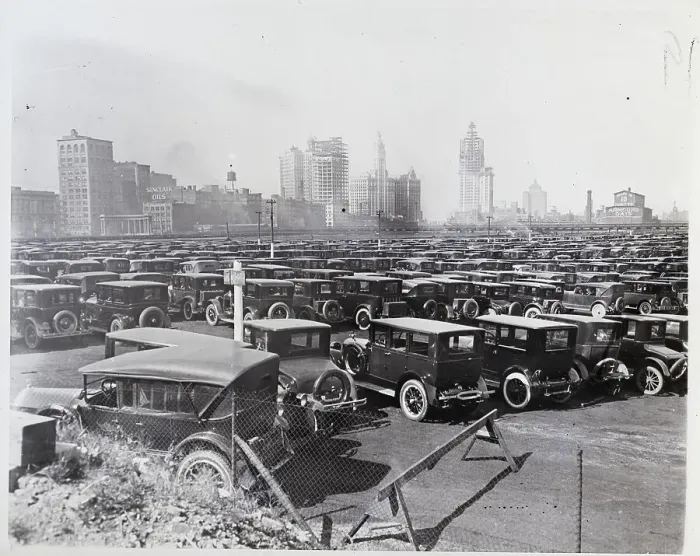 Framed Print : Crowded Parking Space In Chicago Framed Print : Crowded Parking Space In Chicago