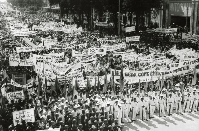 Framed Print : Crowds Celebrating First Indochina Republic Framed Print : Crowds Celebrating First Indochina Republic