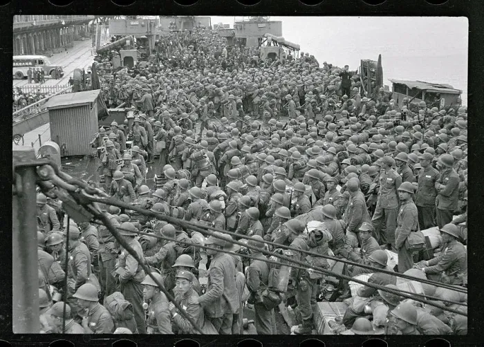 Framed Print : Crowds of Chinese Nationalist Troops