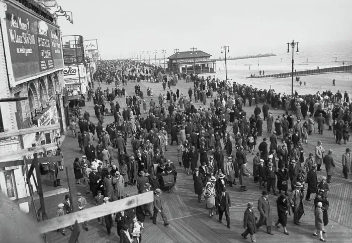 Framed Print : Crowds on the Coney Island Boardwalk Framed Print : Crowds on the Coney Island Boardwalk
