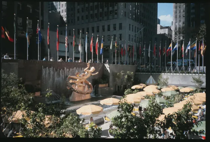 Framed Print : Crowds Overlooking Rockefeller Center's Restaurant Framed Print : Crowds Overlooking Rockefeller Center's Restaurant