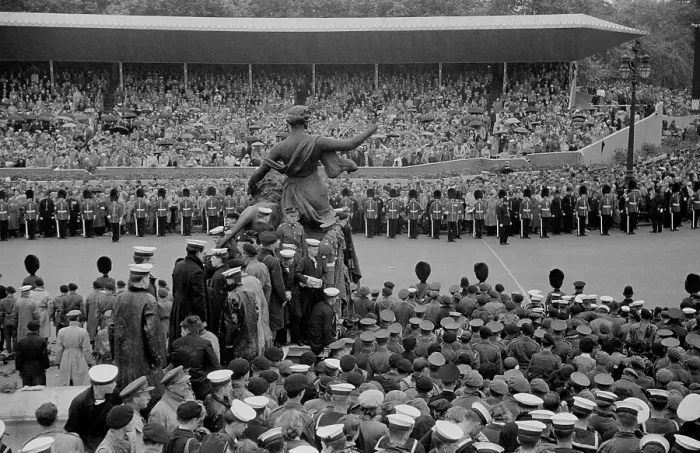 Framed Print : Crowds At Queen Elizabeth II's Coronation Route, 1953 Framed Print : Crowds At Queen Elizabeth II's Coronation Route, 1953