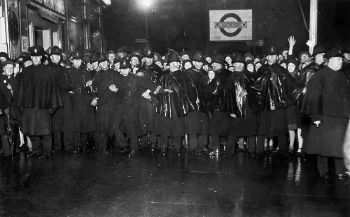 Framed Print : Crowds Waiting to See Charlie Chaplin Framed Print : Crowds Waiting to See Charlie Chaplin