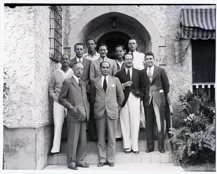 Framed Print : Cuban Government Refugees In Florida Framed Print : Cuban Government Refugees In Florida
