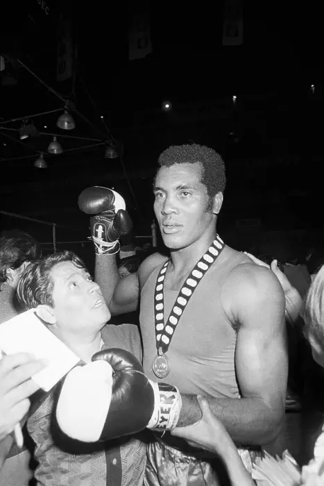 Framed Print : Cuban World Amateur Heavyweight Champion Framed Print : Cuban World Amateur Heavyweight Champion