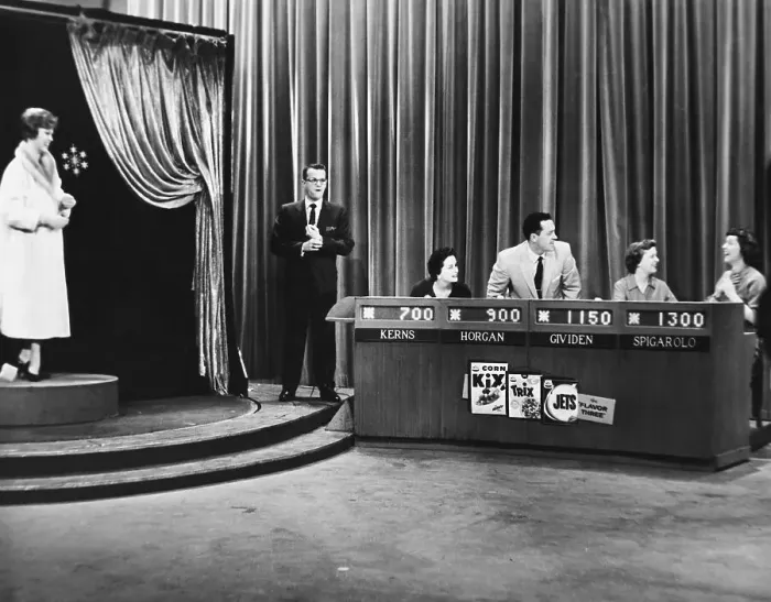 Framed Print : Bill Cullen and Entertainers on The Price Is Right Framed Print : Bill Cullen and Entertainers on The Price Is Right