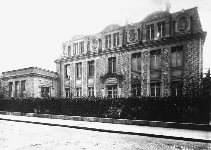 Framed Print : The Curie Pavilion at the Radium Institute in Paris Framed Print : The Curie Pavilion at the Radium Institute in Paris