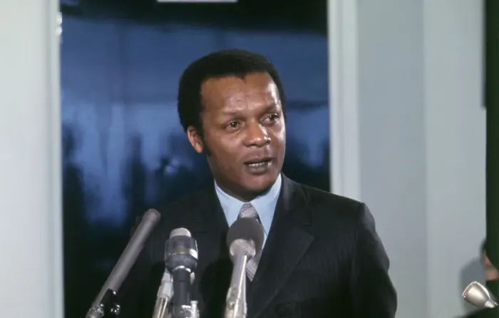 Framed Print : Curt Flood Framed Print : Curt Flood