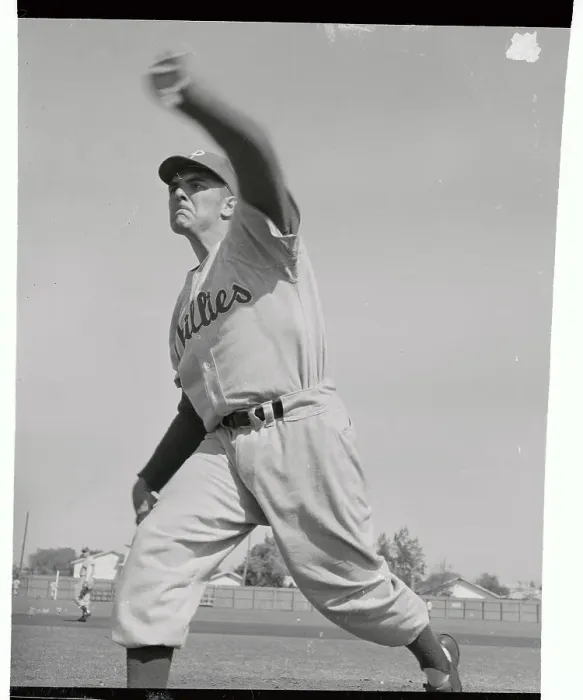 Framed Print : Curt Simmons Pitching