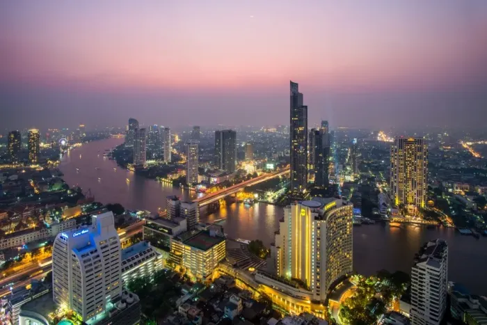 Framed Print : Curve of Chao Phraya River, Bangkok Framed Print : Curve of Chao Phraya River, Bangkok