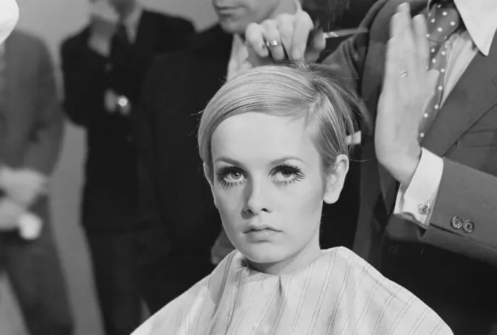 Framed Print : Cutting Twiggy's Hair Framed Print : Cutting Twiggy's Hair