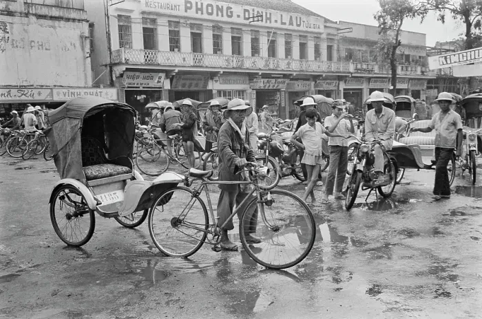 Framed Print : Cycle Rickshaw, Saigon Framed Print : Cycle Rickshaw, Saigon