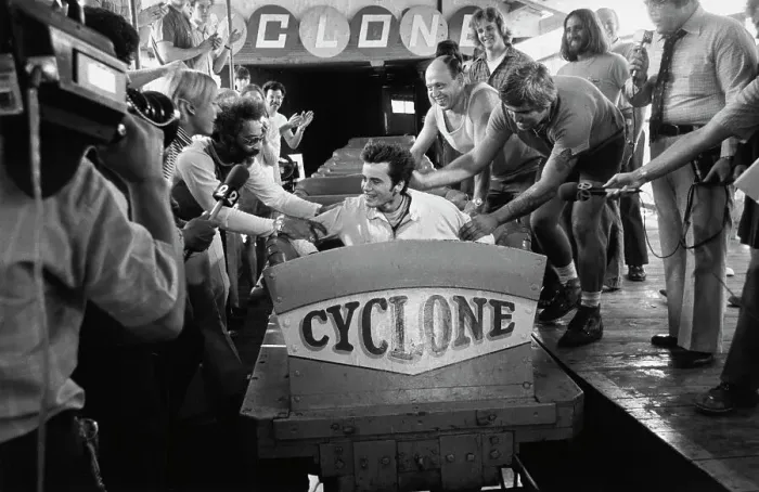Framed Print : Cyclone Ride Framed Print : Cyclone Ride
