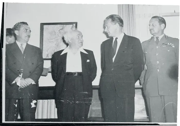 Framed Print : Dag Hammarskjold with David Ben-Gurion and ELM Burns Framed Print : Dag Hammarskjold with David Ben-Gurion and ELM Burns