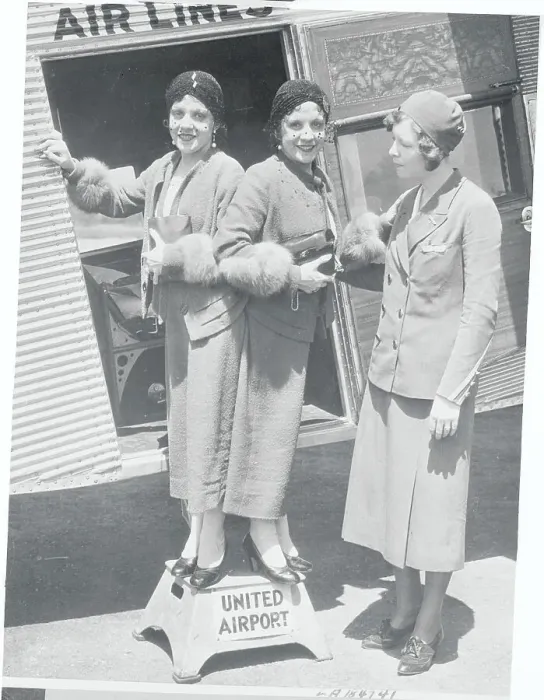 Framed Print : Daisy and Violet Hilton with Airline Hostess Framed Print : Daisy and Violet Hilton with Airline Hostess