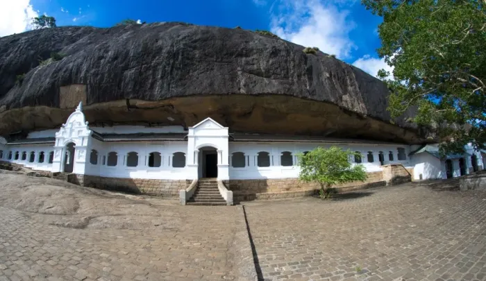 Framed Print : Dambulla - Cave temple - Sri Lanka Framed Print : Dambulla - Cave temple - Sri Lanka