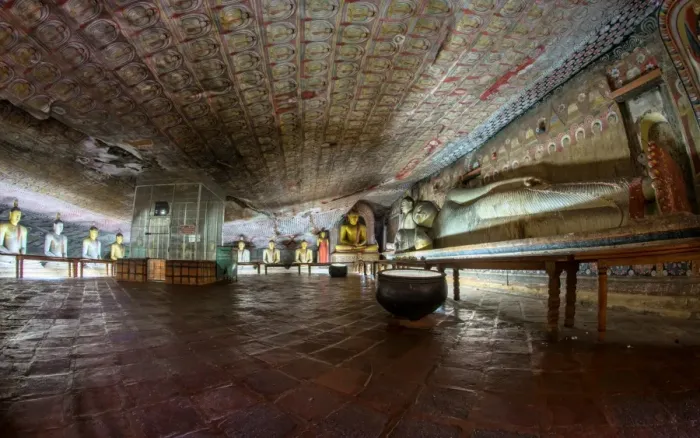 Framed Print : Dambulla - Cave temple - Sri Lanka Framed Print : Dambulla - Cave temple - Sri Lanka
