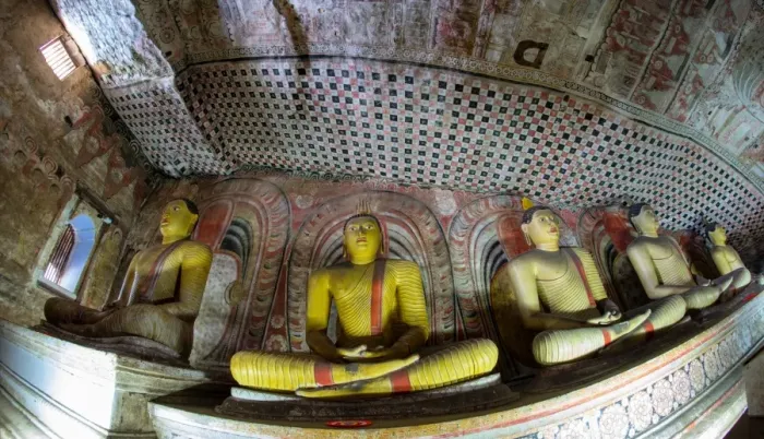 Framed Print : Dambulla - Cave temple - Sri Lanka