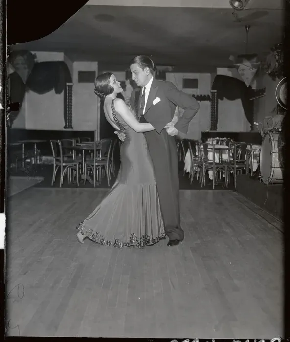 Framed Print : Dancers Doing New Modernistic Tango