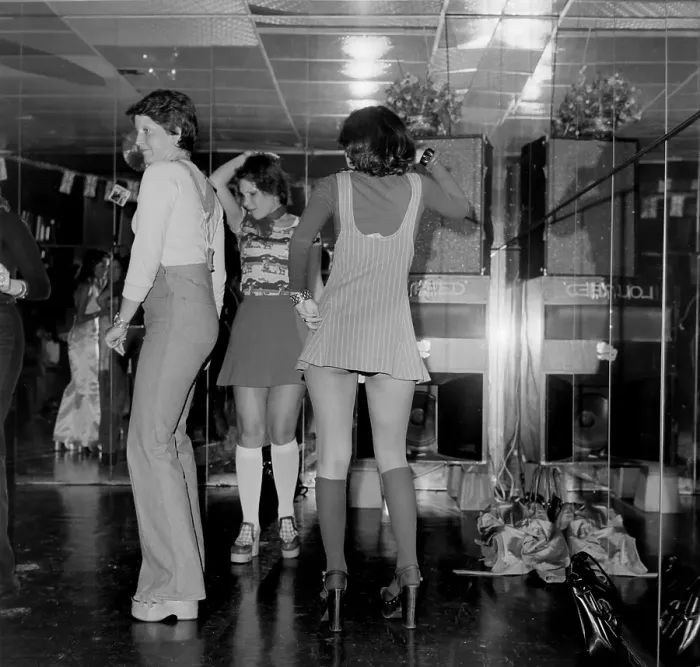 Framed Print : Dancers At Los Angeles Night Club Framed Print : Dancers At Los Angeles Night Club