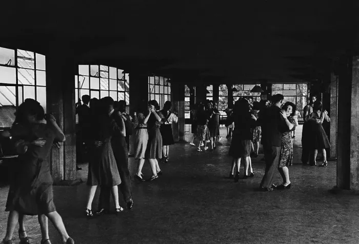 Framed Print : Dancing In Peckham Framed Print : Dancing In Peckham