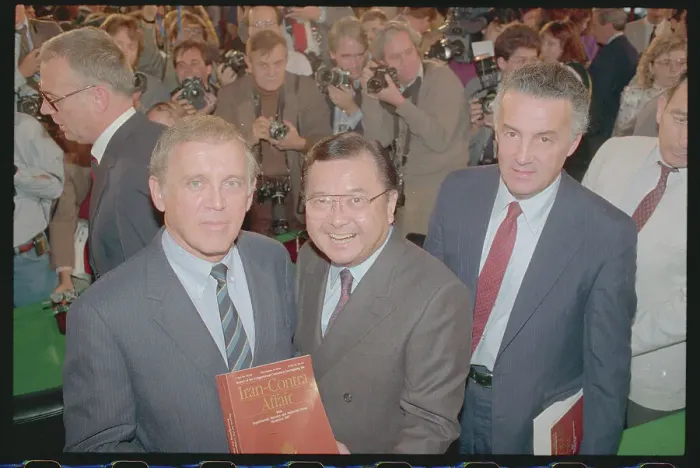 Framed Print : Daniel Inouye and Warren Rudman Holding Iran-Contra Report Framed Print : Daniel Inouye and Warren Rudman Holding Iran-Contra Report