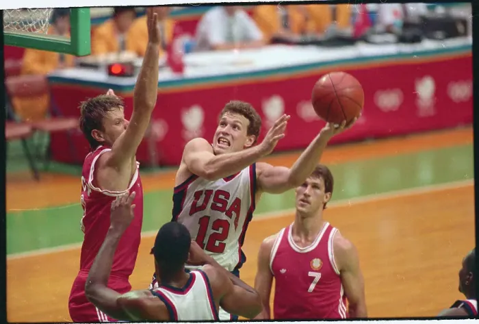 Framed Print : Daniel Majerle Shooting Basketball Framed Print : Daniel Majerle Shooting Basketball