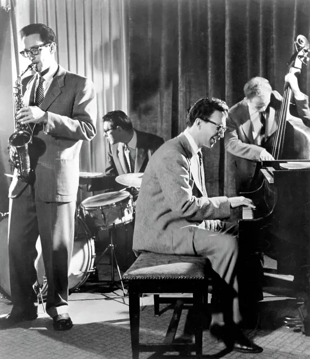Framed Print : Dave Brubeck Quartet Performing Framed Print : Dave Brubeck Quartet Performing