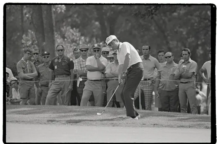 Framed Print : Dave Stockton Chips Onto The Par-4 Framed Print : Dave Stockton Chips Onto The Par-4