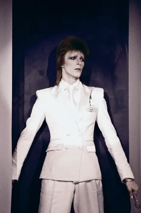 Framed Print : David Bowie In London Framed Print : David Bowie In London