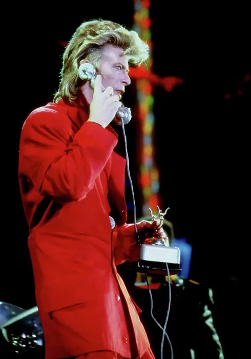 Framed Print : David Bowie Performing Framed Print : David Bowie Performing