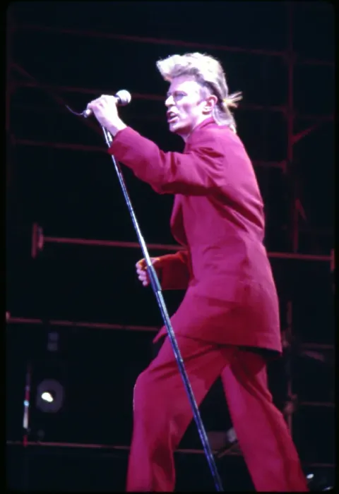 Framed Print : David Bowie Performing