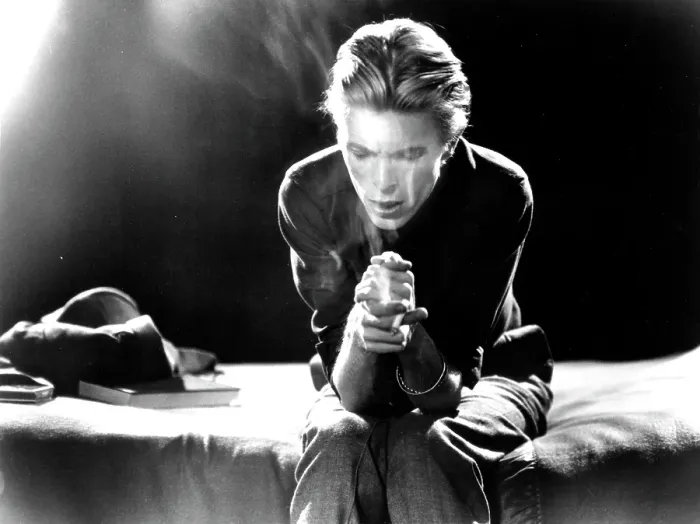 Framed Print : David Bowie Portrait