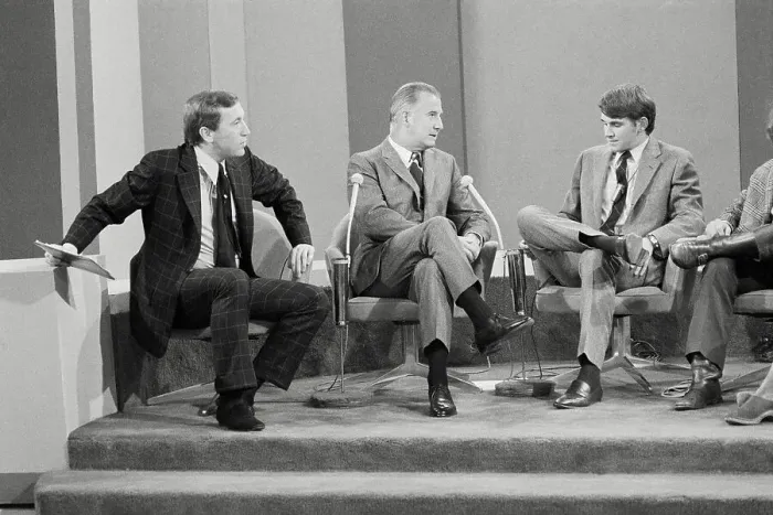 Framed Print : David Frost Interviewing Political Figures Framed Print : David Frost Interviewing Political Figures