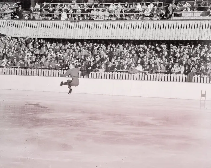Framed Print : David Jenkins Figure Skating in 1956 Olympics Framed Print : David Jenkins Figure Skating in 1956 Olympics
