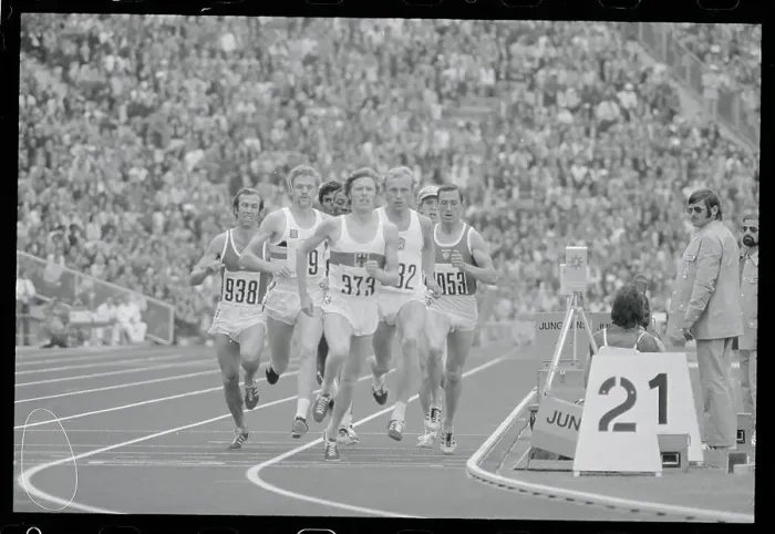 Framed Print : David Wottle Running in Last Place Framed Print : David Wottle Running in Last Place