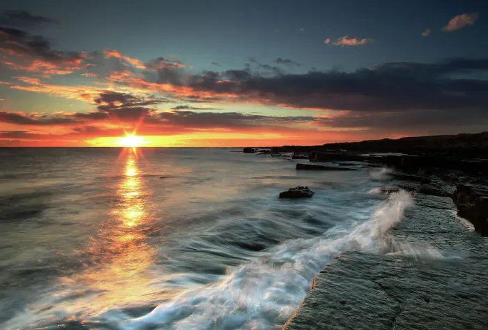 Framed Print : Dawn Airbow Point Fife East Scotland Framed Print : Dawn Airbow Point Fife East Scotland