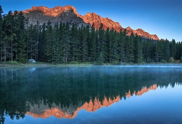 Dawn @ Two Jack Lake, Banff National Park, Alberta, Canada