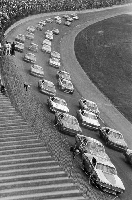 Framed Print : Daytona 500 Race at the Beginning Framed Print : Daytona 500 Race at the Beginning