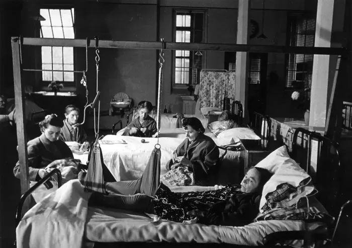 Framed Print : Dead End. 26th November 1949: A geriatric ward in a Birmingham hospital Framed Print : Dead End. 26th November 1949: A geriatric ward in a Birmingham hospital