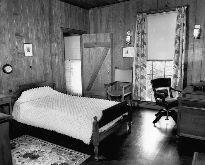 Framed Print : Deathbed of President Roosevelt
