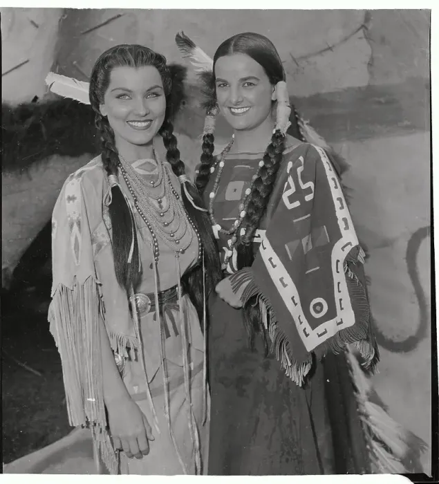 Framed Print : Debra Paget Posing with Matilde Rosas Framed Print : Debra Paget Posing with Matilde Rosas