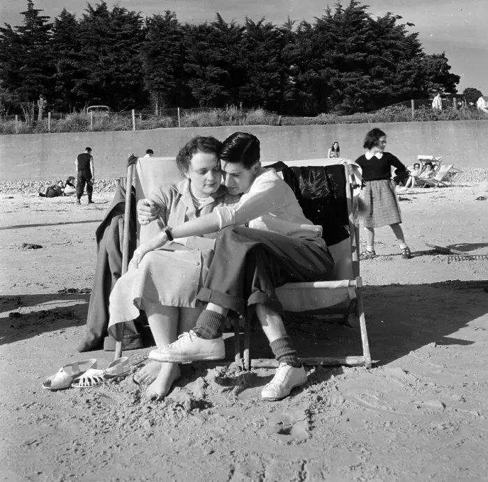 Framed Print : Deckchair Devotion Framed Print : Deckchair Devotion