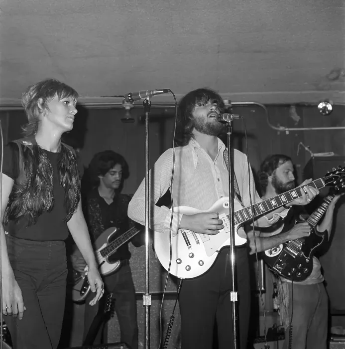 Framed Print : Delaney And Bonnie Live Framed Print : Delaney And Bonnie Live