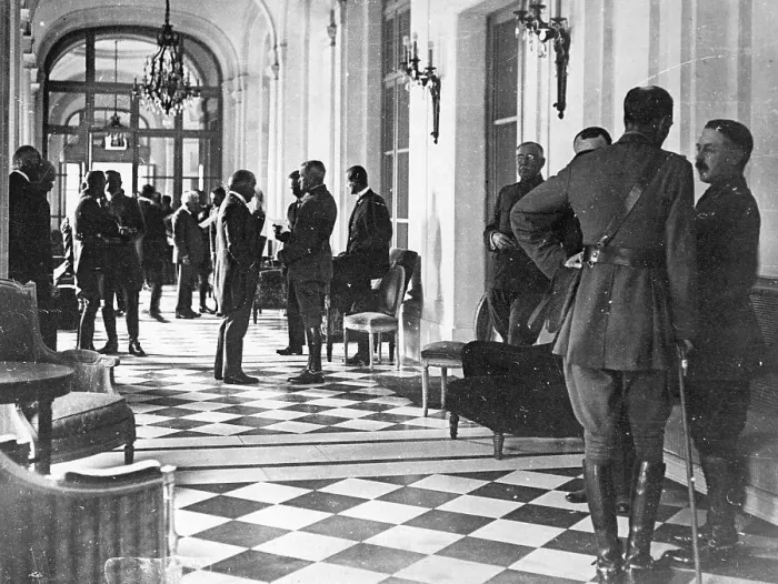 Framed Print : Delegates Arriving in Versailles Framed Print : Delegates Arriving in Versailles