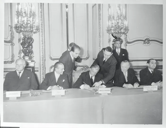 Framed Print : Delegates Signing the Nine Power Pact Framed Print : Delegates Signing the Nine Power Pact